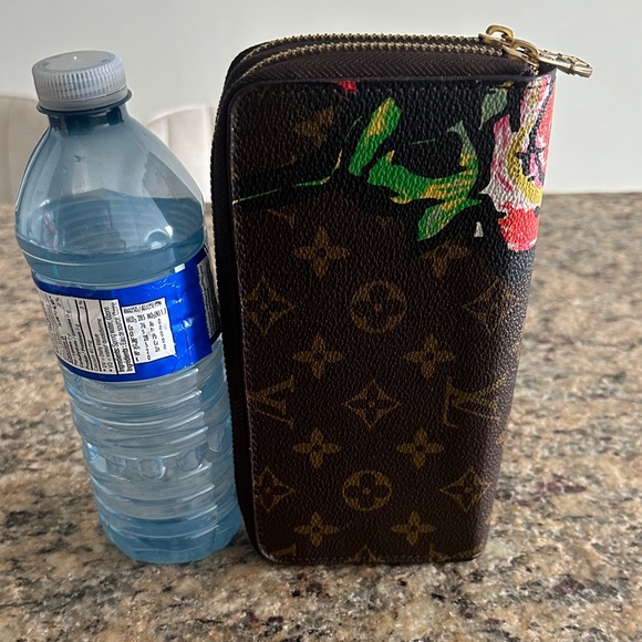 Louis Vuitton Brown Monogram Zip Wallet with Multicolor Floral Detail - Picture 4 of 5